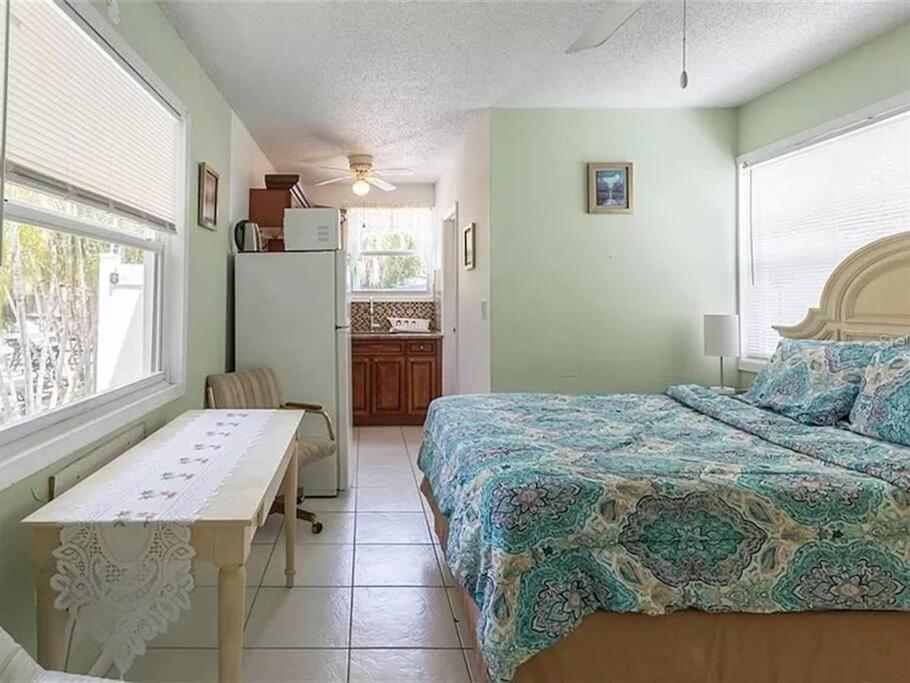 Charming Studio Unit Across From Lido Key Beach Sarasota Luaran gambar